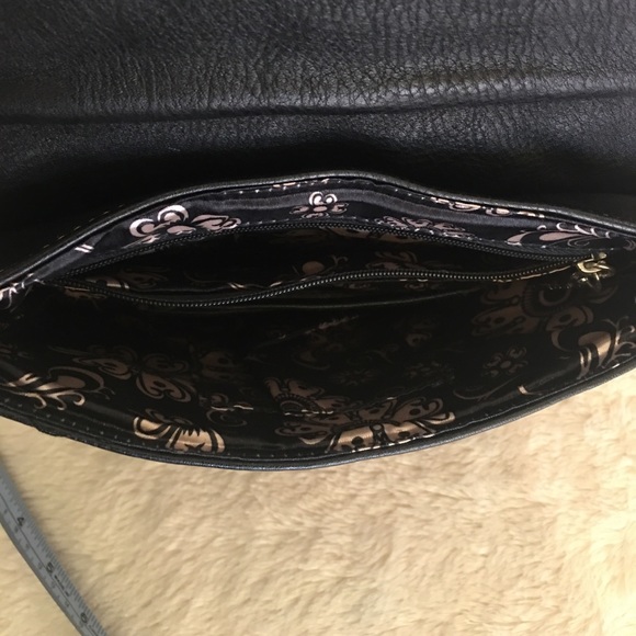 Grace Adele crossbody purse. - Picture 4 of 8